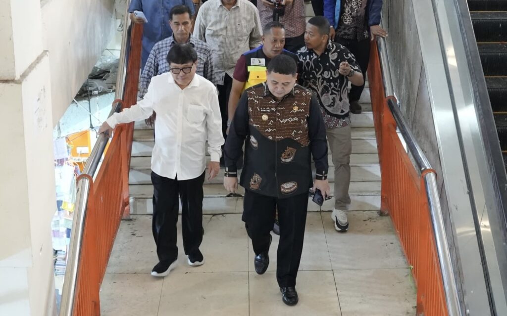 Tinjau Pasar Sentral, Wali Kota Makassar Appi Tegas Tekankan Ini