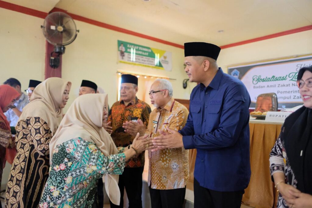 Bupati dan Wakil Bupati Bantaeng Kompak Hadiri Halal Bihalal