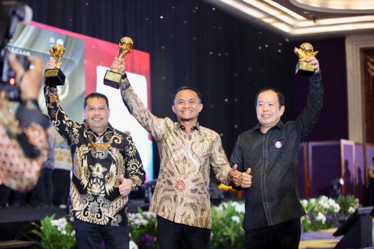 Pemkab Bone Raih Penghargaan Top BUMD Award 2026