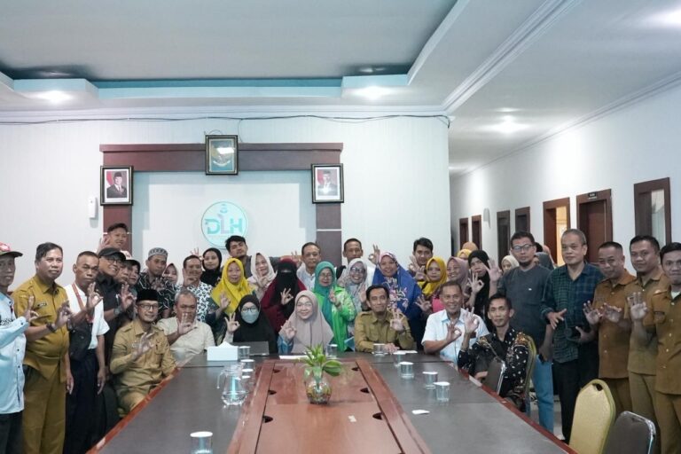 Melinda Aksa Tekankan Peran Strategis Penyuluh Terkait Penanganan Sampah di Makassar
