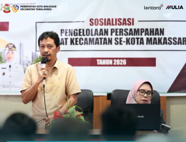 Camat Andi Patiroi Buka Sosialisasi Pengelolaan Persampahan Tingkat Kecamatan Tamalanrea