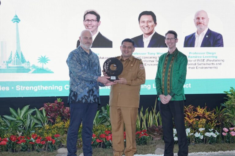 Wali Kota Munafri Terima Penghargaan WRI Ross Center Prize for Cities 2025–2026