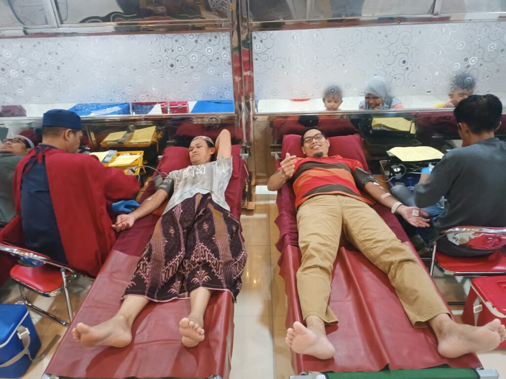 Donor Darah Masjid Nur Intan Lestari Kumpulkan 20 Kantong