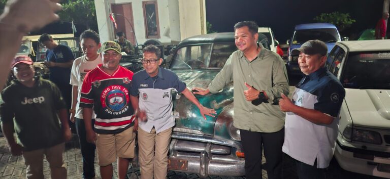 Bupati Bantaeng Sambut Komunitas Mobil Klasik se-Sulawesi di Pantai Marina