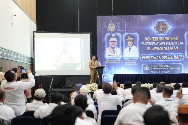 Wali Kota Makassar Munafri Hadiri Konferensi PWI Sulsel