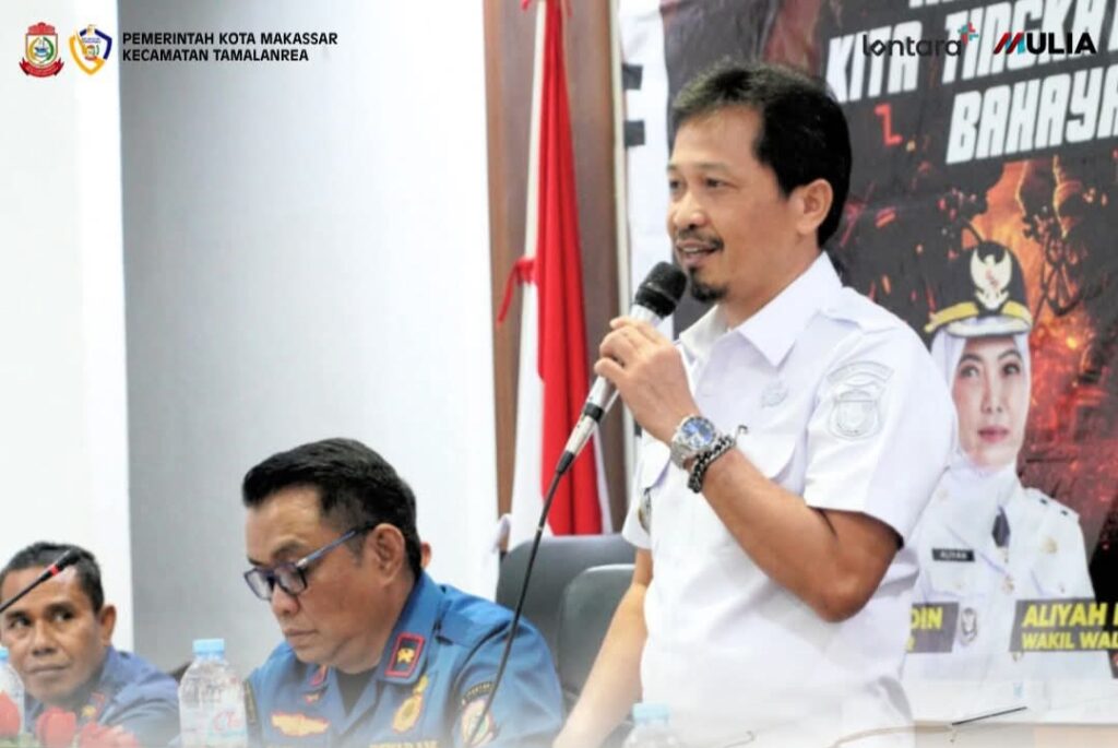 Camat Tamalanrea Buka Sosialisasi Terhadap Bahaya Kebakaran