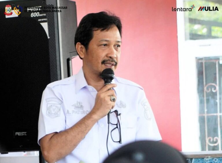 Camat Tamalanrea Buka Sosialisasi Pengelolaan Persampahan Tingkat Kecamatan