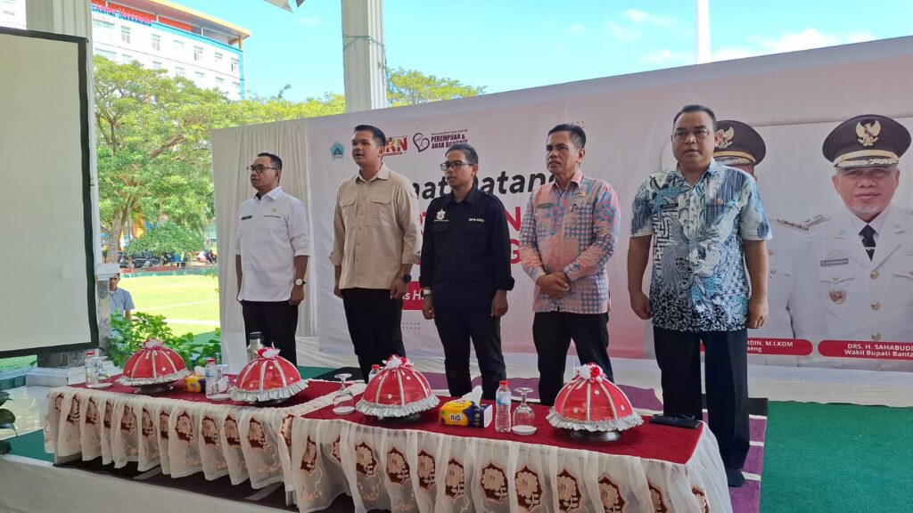 Bupati Bantaeng Terima 764 Mahasiswa KKN Unhas