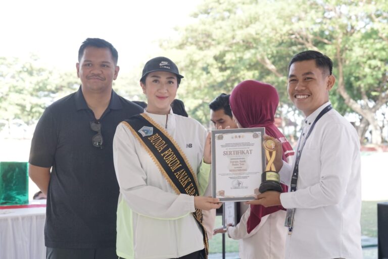 Bupati Bantaeng Resmikan Children Car Free Day dan Market Day