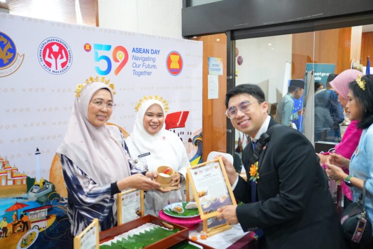 Ketua Dekranasda Makassar Bawa Cita Rasa Makassar ke ASEAN Day Food Festival 2026