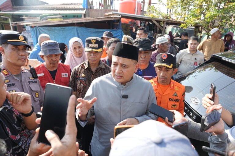 Wali Kota Makassar Tinjau Lokasi Kebakaran di Tallo