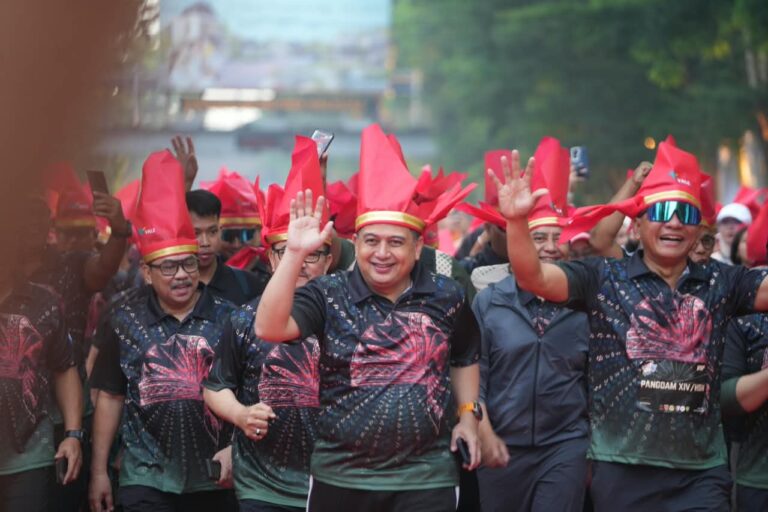 Wali Kota Makassar dan Pangdam XIV Hasanuddin Ikut Lari di Patonro Elite Run 2026