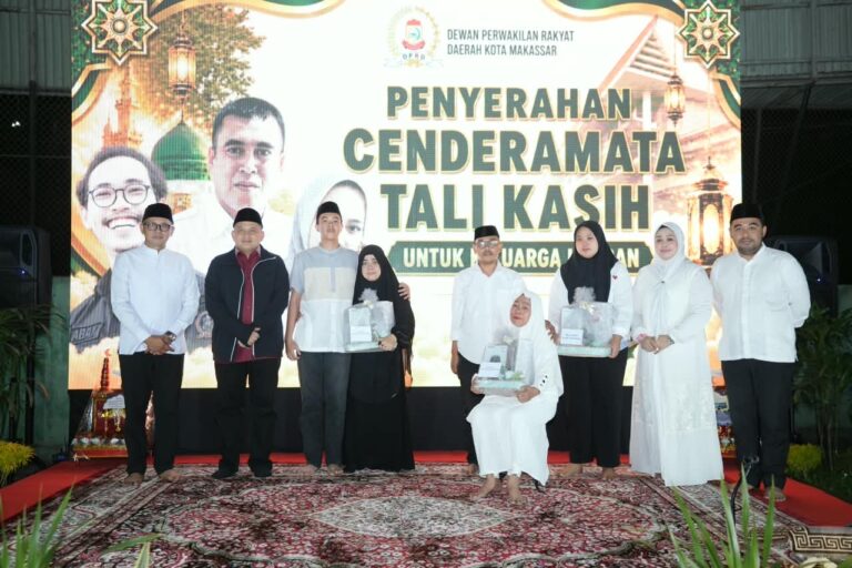 Doa Bersama Setahun Tragedi DPRD Makassar, Munafrii: Kehilangan Nyawa Korban Tak Akan Terlupakan
